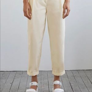 Green Aritzia Wilfred Day Off Pant